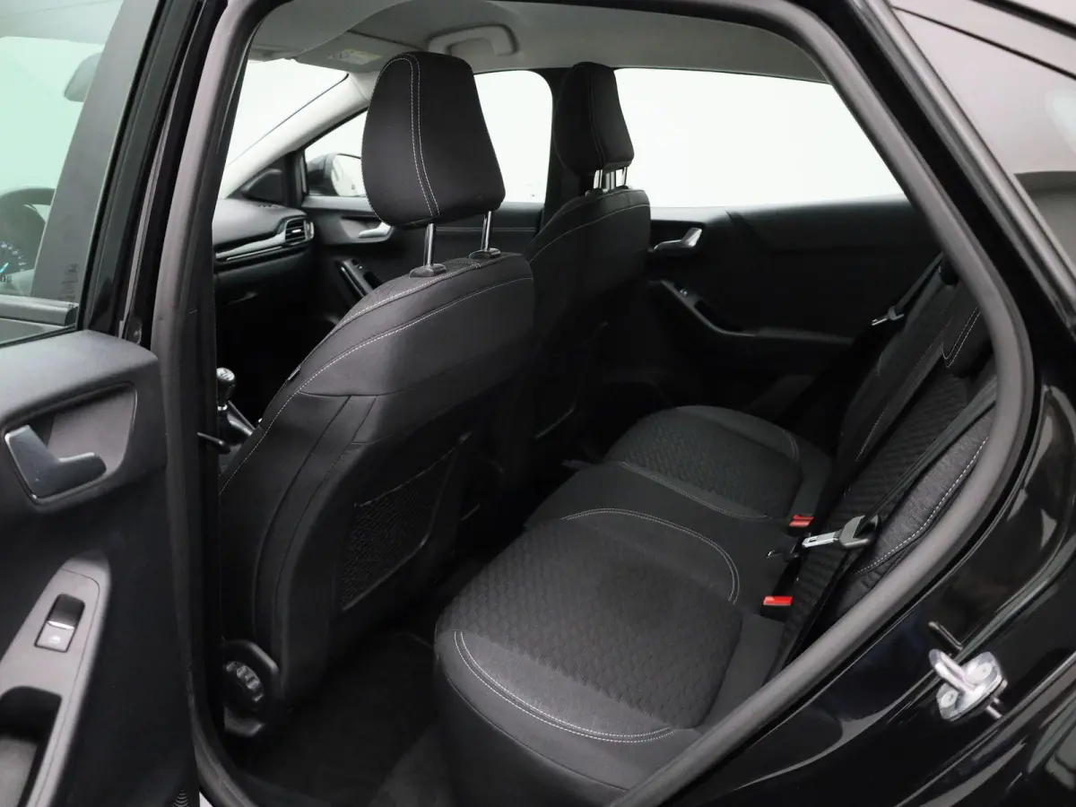 1.0 EcoBoost Titanium | NAVIGATIE | CRUISE CONTROL | PARKEERSENSOREN