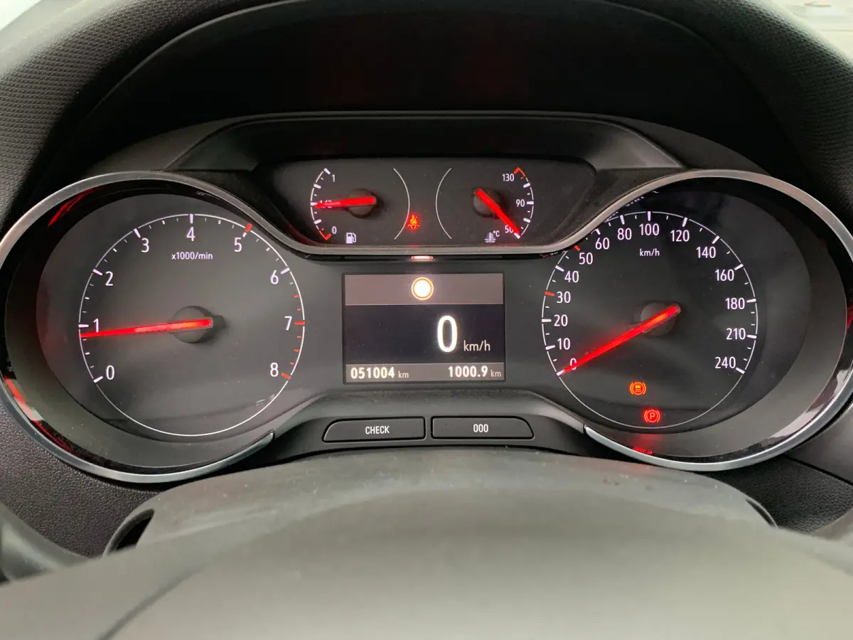 1.2 Turbo Elegance Airco | AGR-Stoel | Camera | Cruise Control | DAB | LMV 16" | Trekhaak Afneembaar |