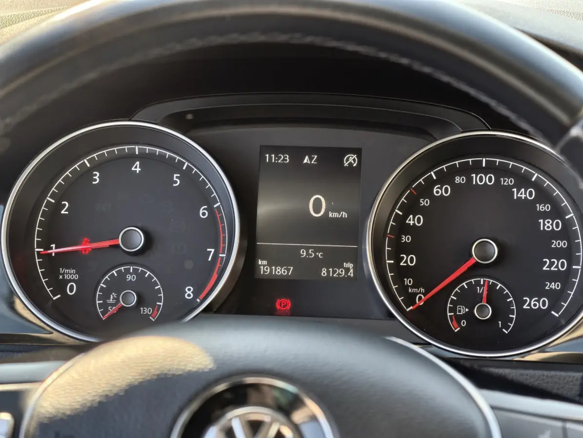 1.0 TSI Highline / R-LINE / NAP / NAVI / SP VLG / OHB /