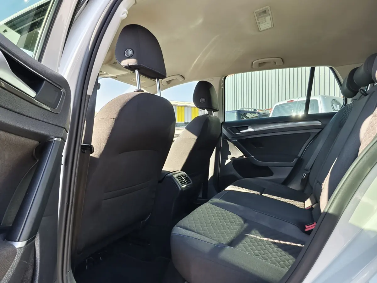 1.0 TSI Highline / R-LINE / NAP / NAVI / SP VLG / OHB /