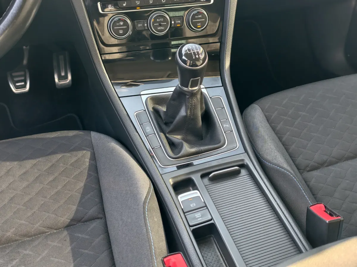 1.0 TSI Highline / R-LINE / NAP / NAVI / SP VLG / OHB /