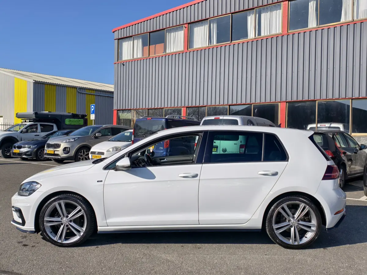 1.0 TSI Highline / R-LINE / NAP / NAVI / SP VLG / OHB /