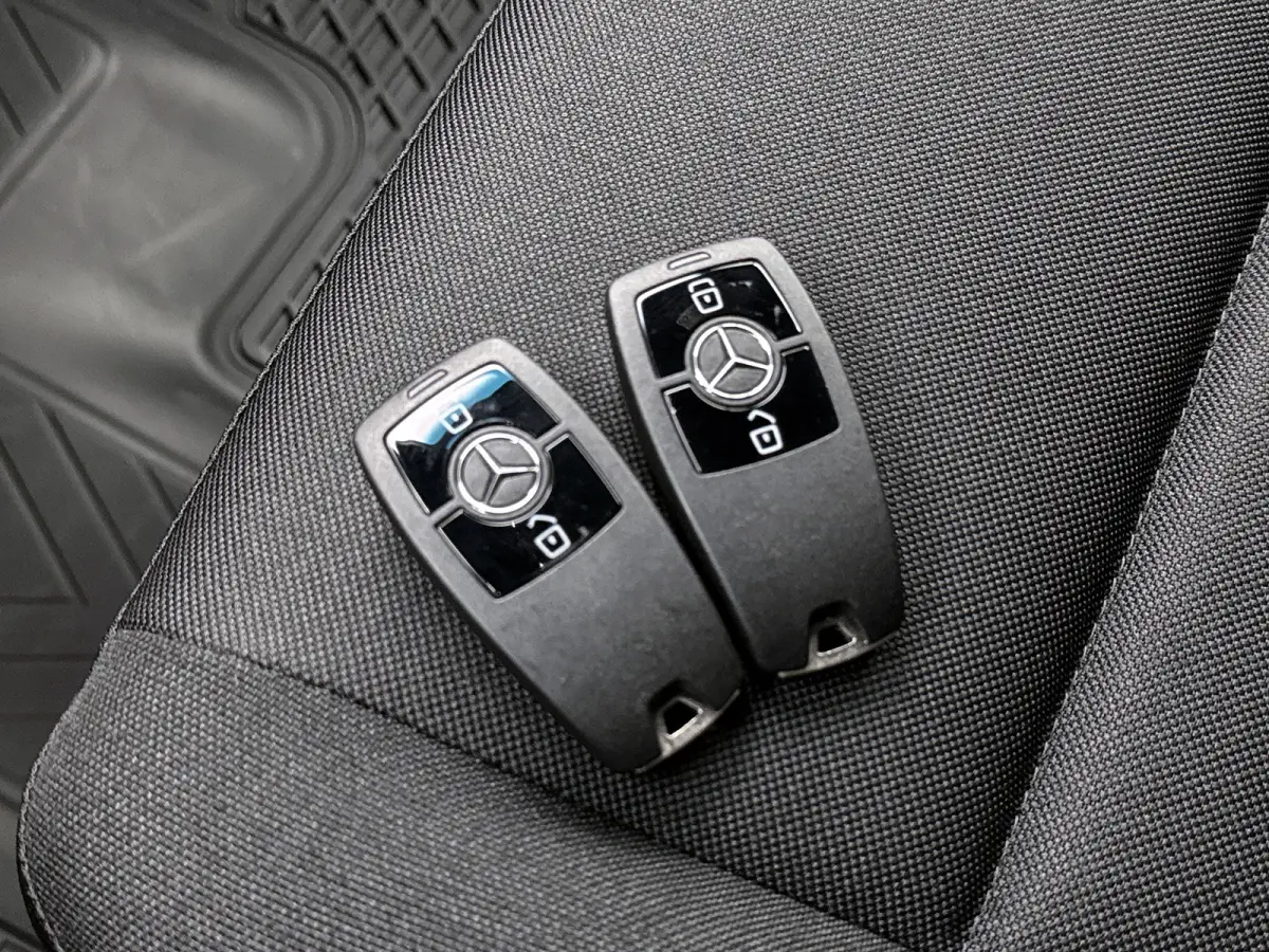 319 1.9 CDI L2H2 Pro Navigatie Parkeerpakket Stoelverwarming Trekhaak Led high performance