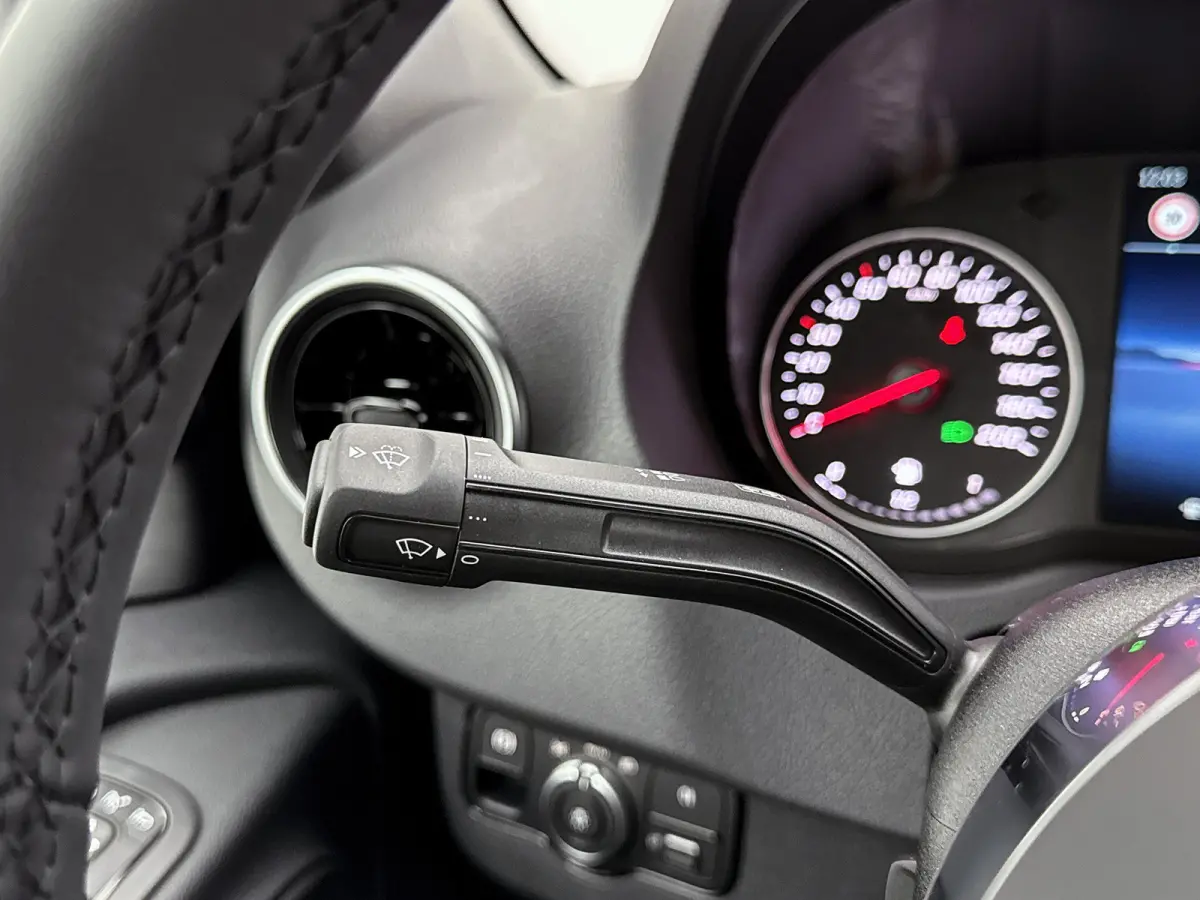 319 1.9 CDI L2H2 Pro Navigatie Parkeerpakket Stoelverwarming Trekhaak Led high performance