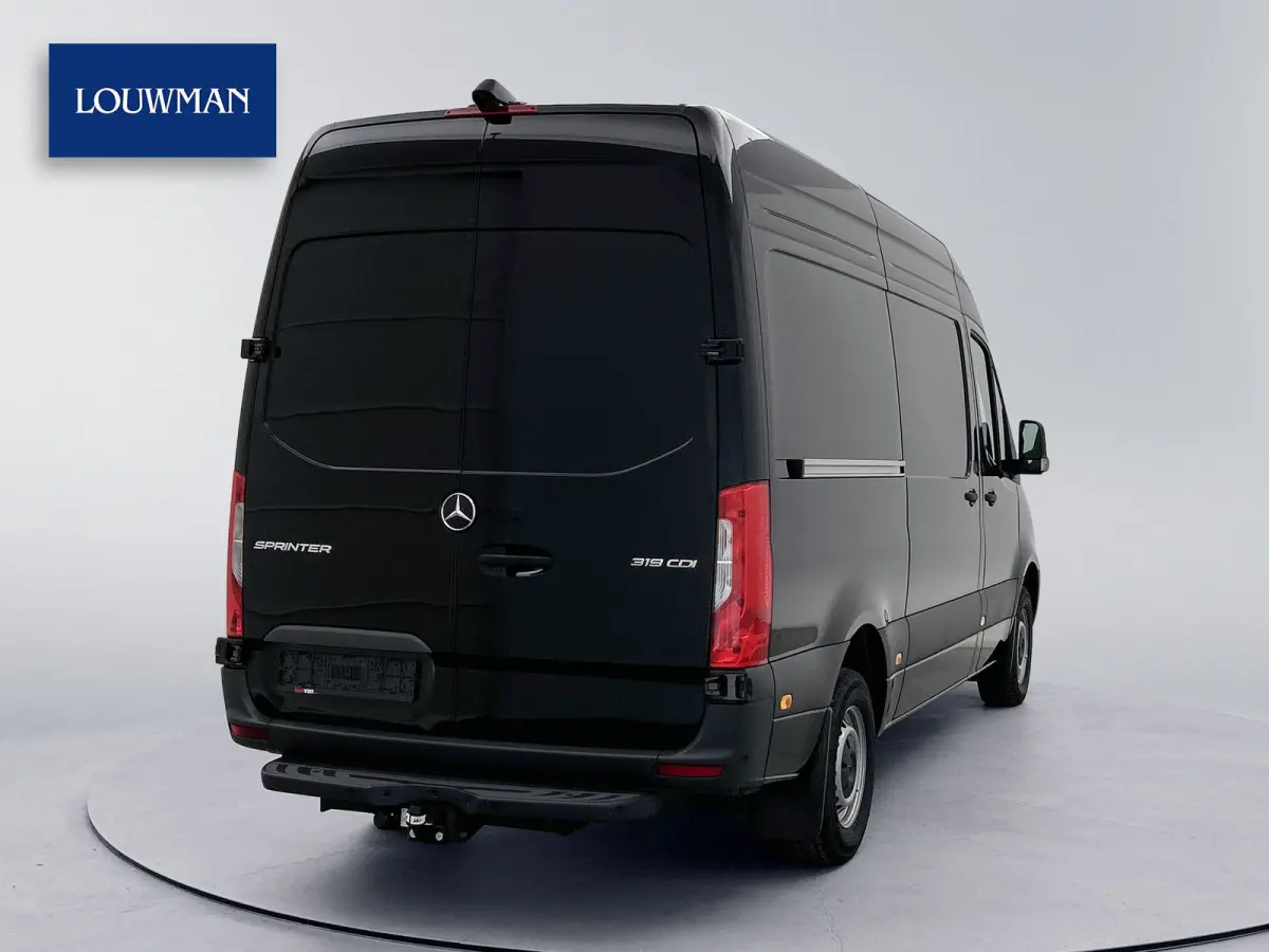 319 1.9 CDI L2H2 Pro Navigatie Parkeerpakket Stoelverwarming Trekhaak Led high performance