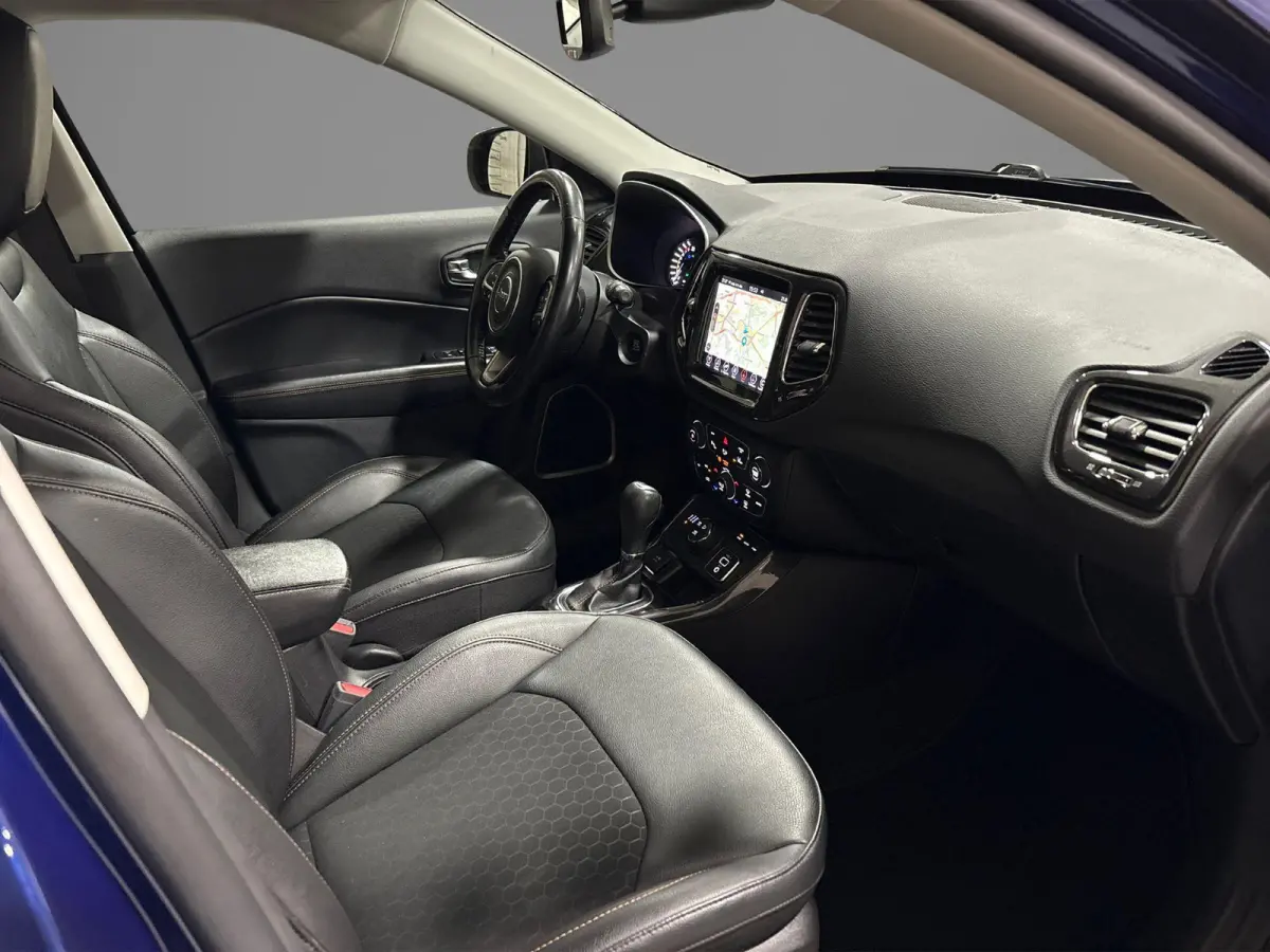 4xe 190 Plug-in Hybrid Limited Lease Ed. | Navigatie | Camera | Parkeersensoren | Trekhaak | Cilmate controle | Cruise controle |