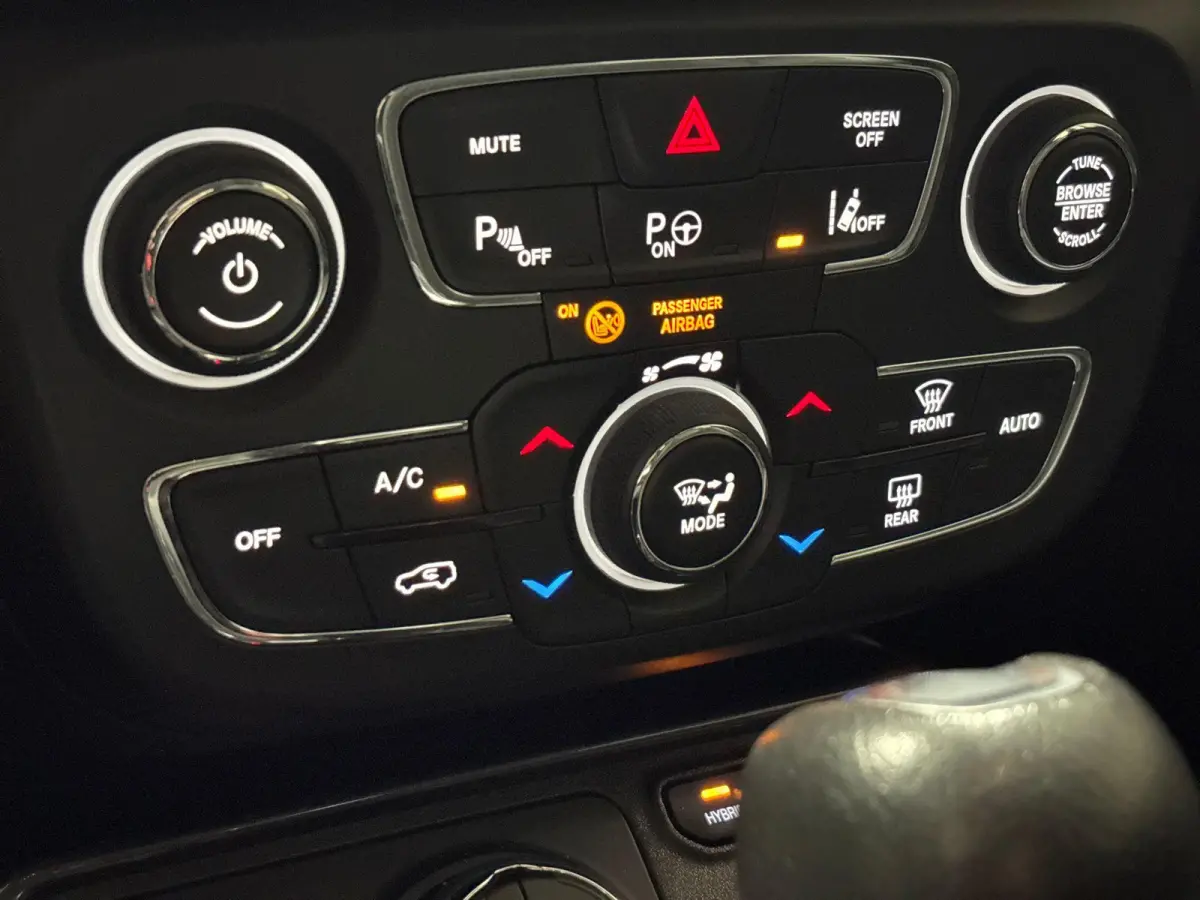 4xe 190 Plug-in Hybrid Limited Lease Ed. | Navigatie | Camera | Parkeersensoren | Trekhaak | Cilmate controle | Cruise controle |