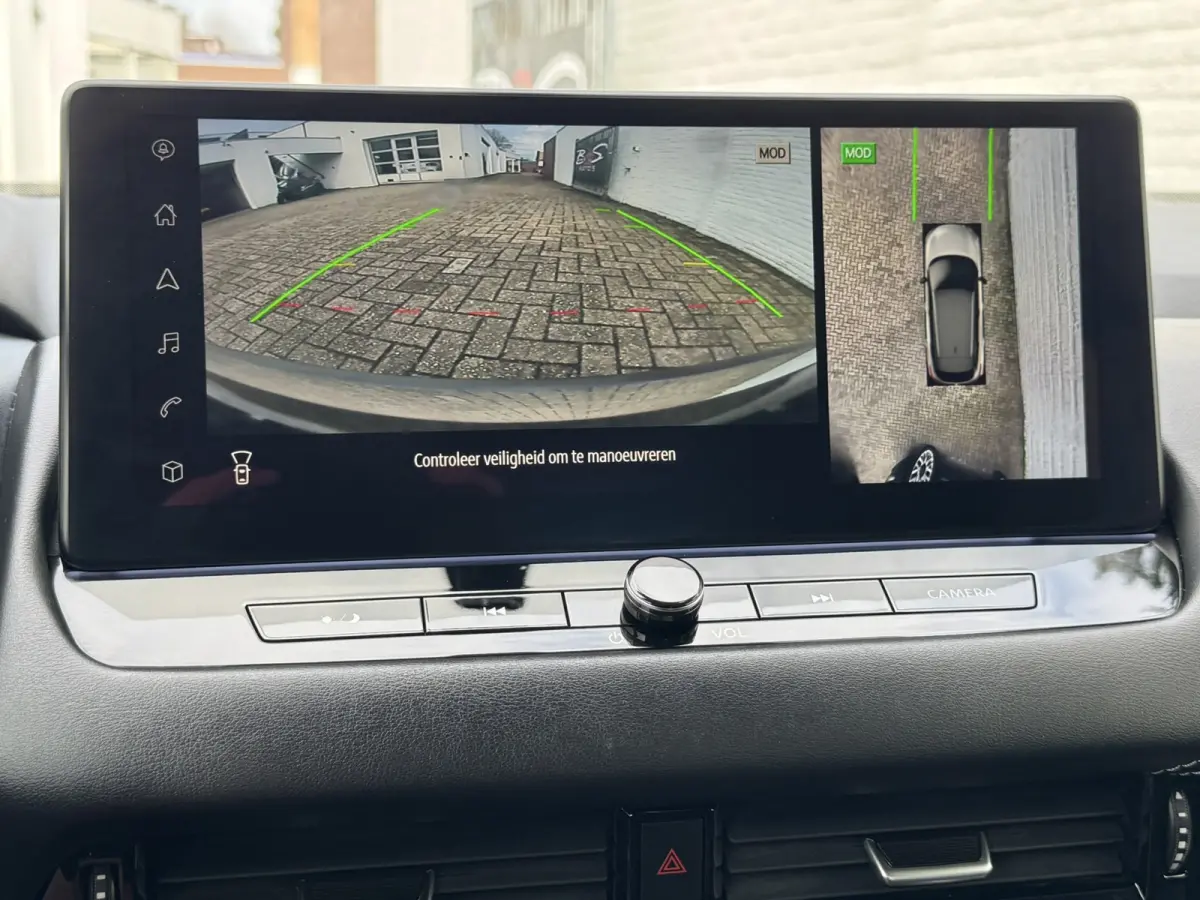 1.5 e-Power Business Premium Adaptive cruise 360 camera Pano Verwarmde stoelen/-voorruit/-stuur Apple / Android