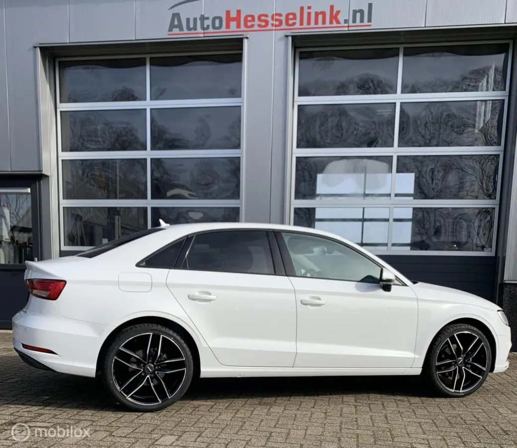 1.0 TFSI Sport Lease Edition| Navi | PDC | Cruise | Zuinig | Nette Auto