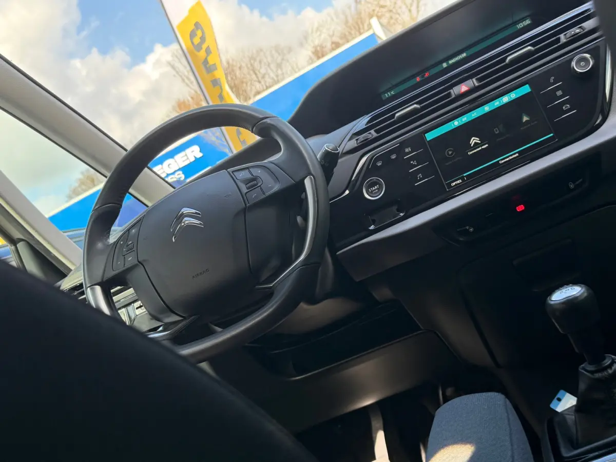 1.2 PureTech Business - Sable - Camera/Carplay/7 zitter