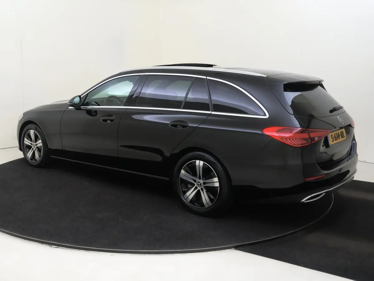 180 Luxury Line / Stoelverwarming / Achteruitrijcamera / Trekhaak /