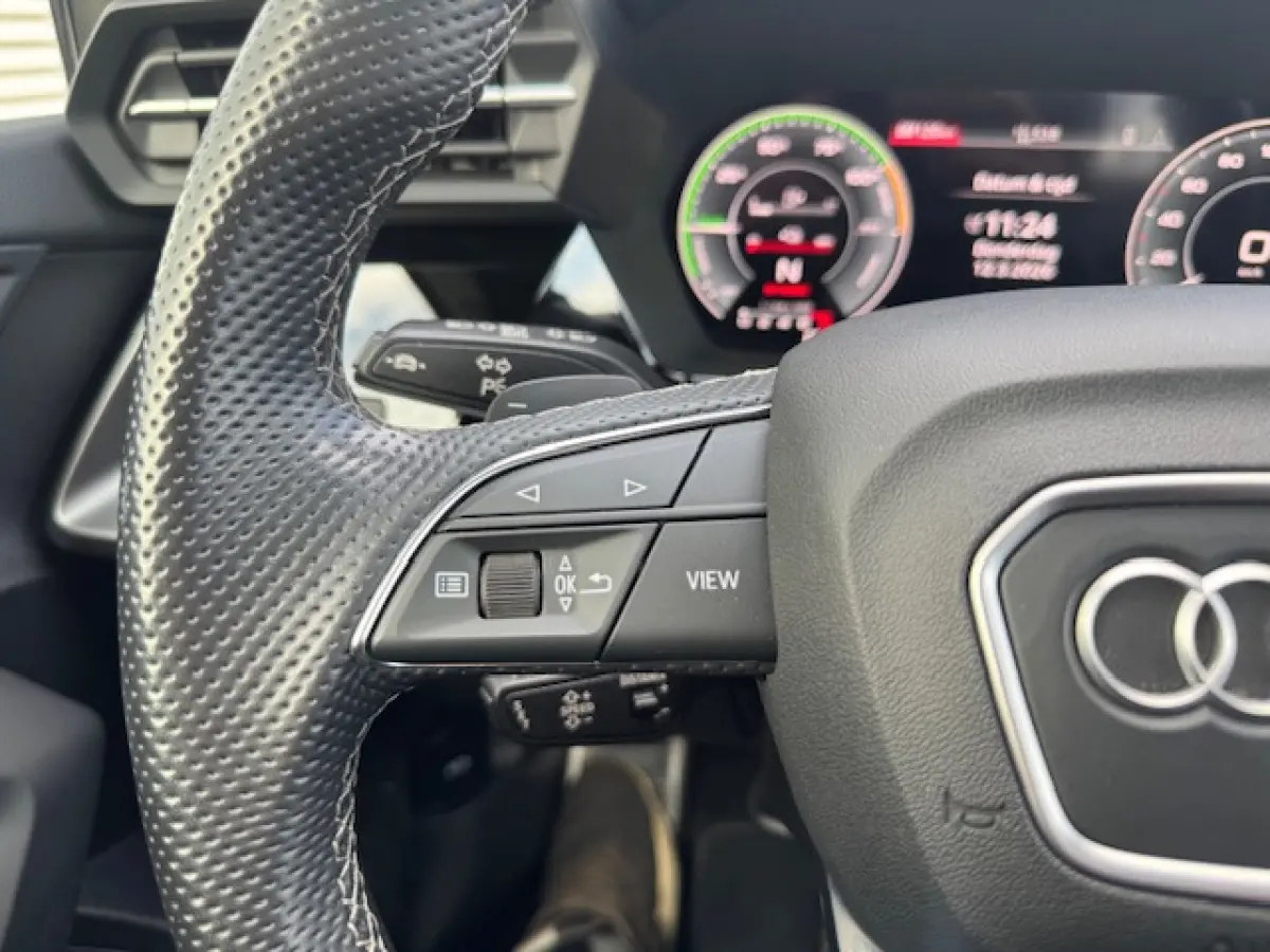 40 TFSI e Edition S-line,Leder/Alcantara,Virtueel/Camera,Carplay,Navigatie,Cruisecontrol