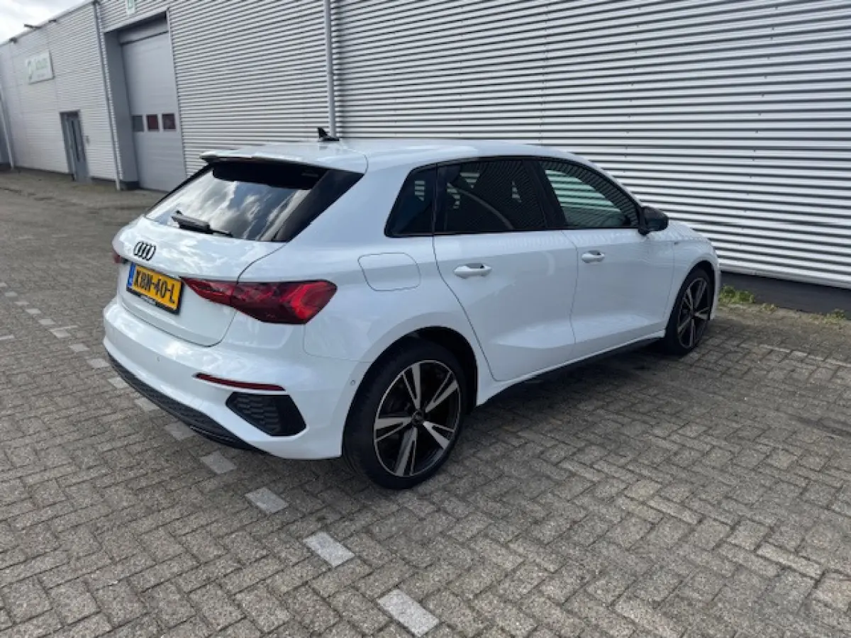 40 TFSI e Edition S-line,Leder/Alcantara,Virtueel/Camera,Carplay,Navigatie,Cruisecontrol
