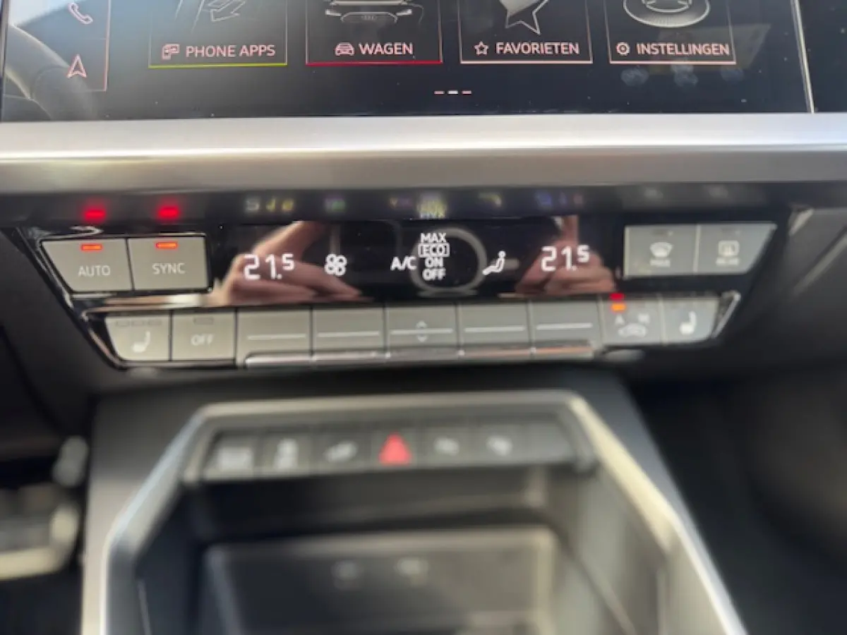 40 TFSI e Edition S-line,Leder/Alcantara,Virtueel/Camera,Carplay,Navigatie,Cruisecontrol