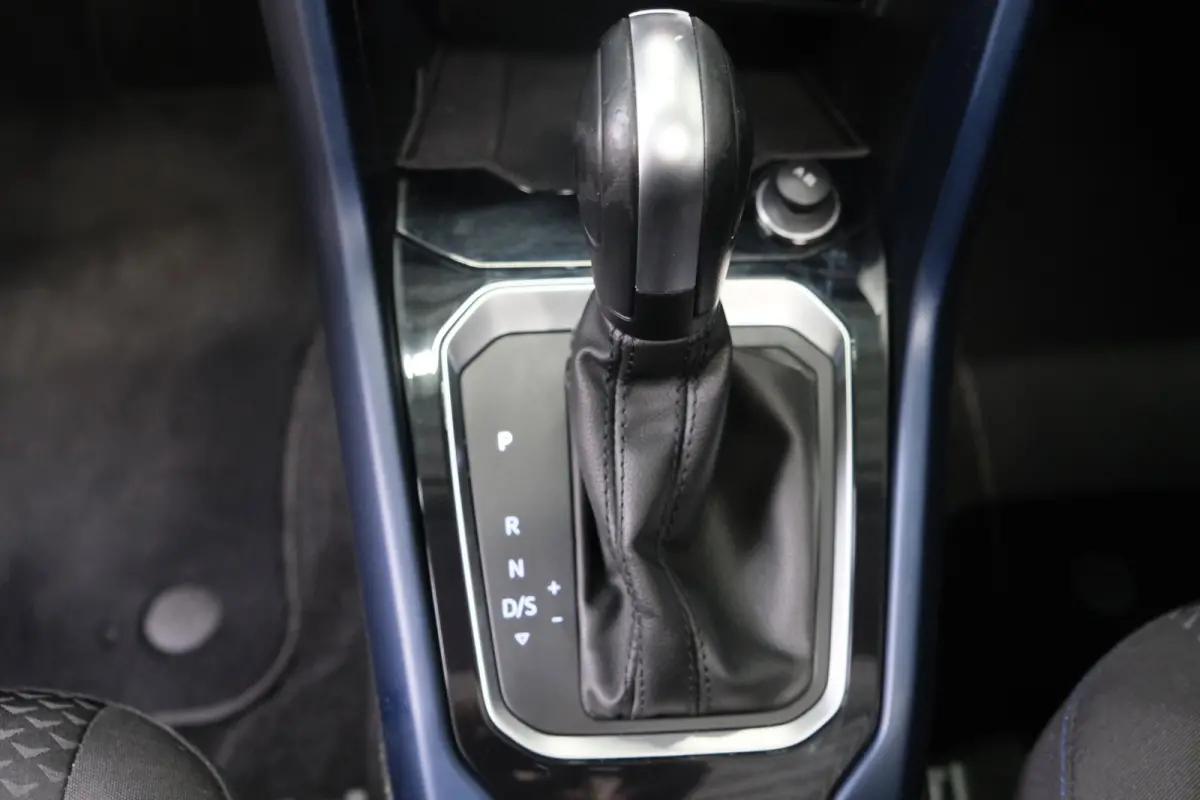 1.5 TSI Sport Business R-Line Automaat - Airco, Cruise, Panodak, Carplay, Virtual Display, PDC, Navi.
