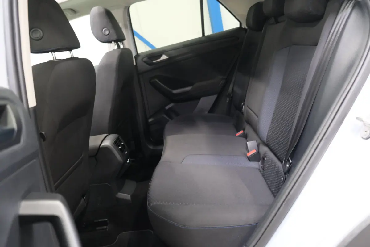 1.5 TSI Sport Business R-Line Automaat - Airco, Cruise, Panodak, Carplay, Virtual Display, PDC, Navi.