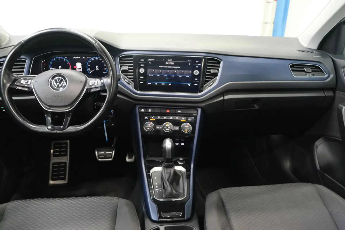 1.5 TSI Sport Business R-Line Automaat - Airco, Cruise, Panodak, Carplay, Virtual Display, PDC, Navi.