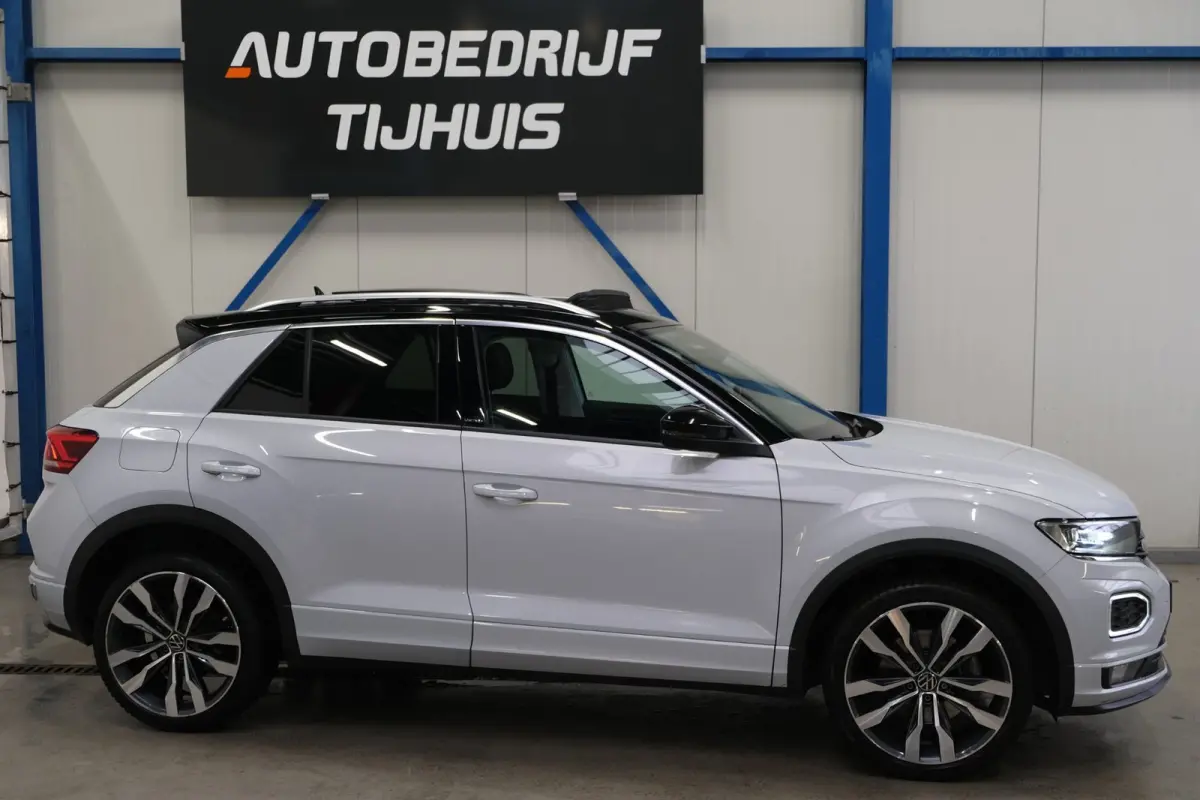 1.5 TSI Sport Business R-Line Automaat - Airco, Cruise, Panodak, Carplay, Virtual Display, PDC, Navi.