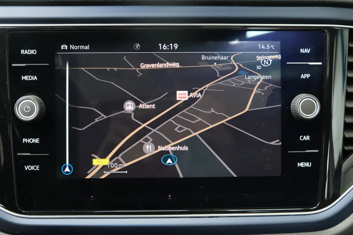 1.5 TSI Sport Business R-Line Automaat - Airco, Cruise, Panodak, Carplay, Virtual Display, PDC, Navi.