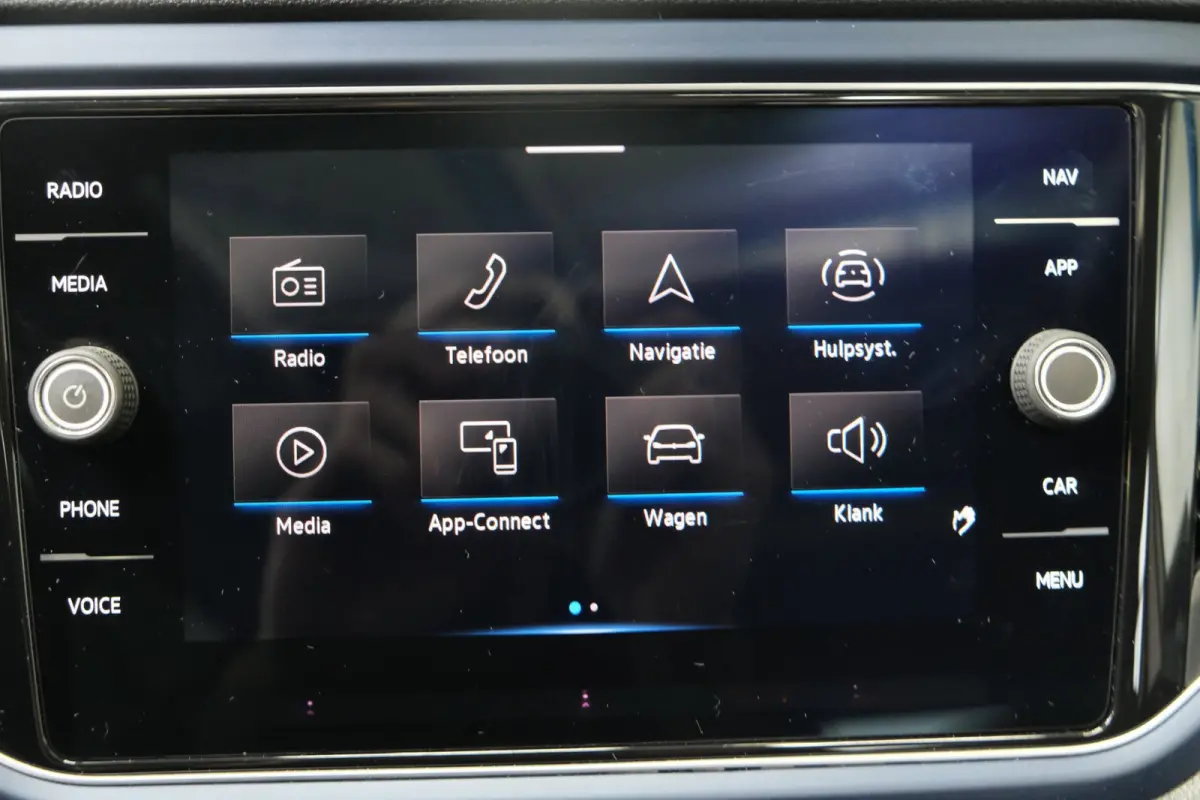 1.5 TSI Sport Business R-Line Automaat - Airco, Cruise, Panodak, Carplay, Virtual Display, PDC, Navi.