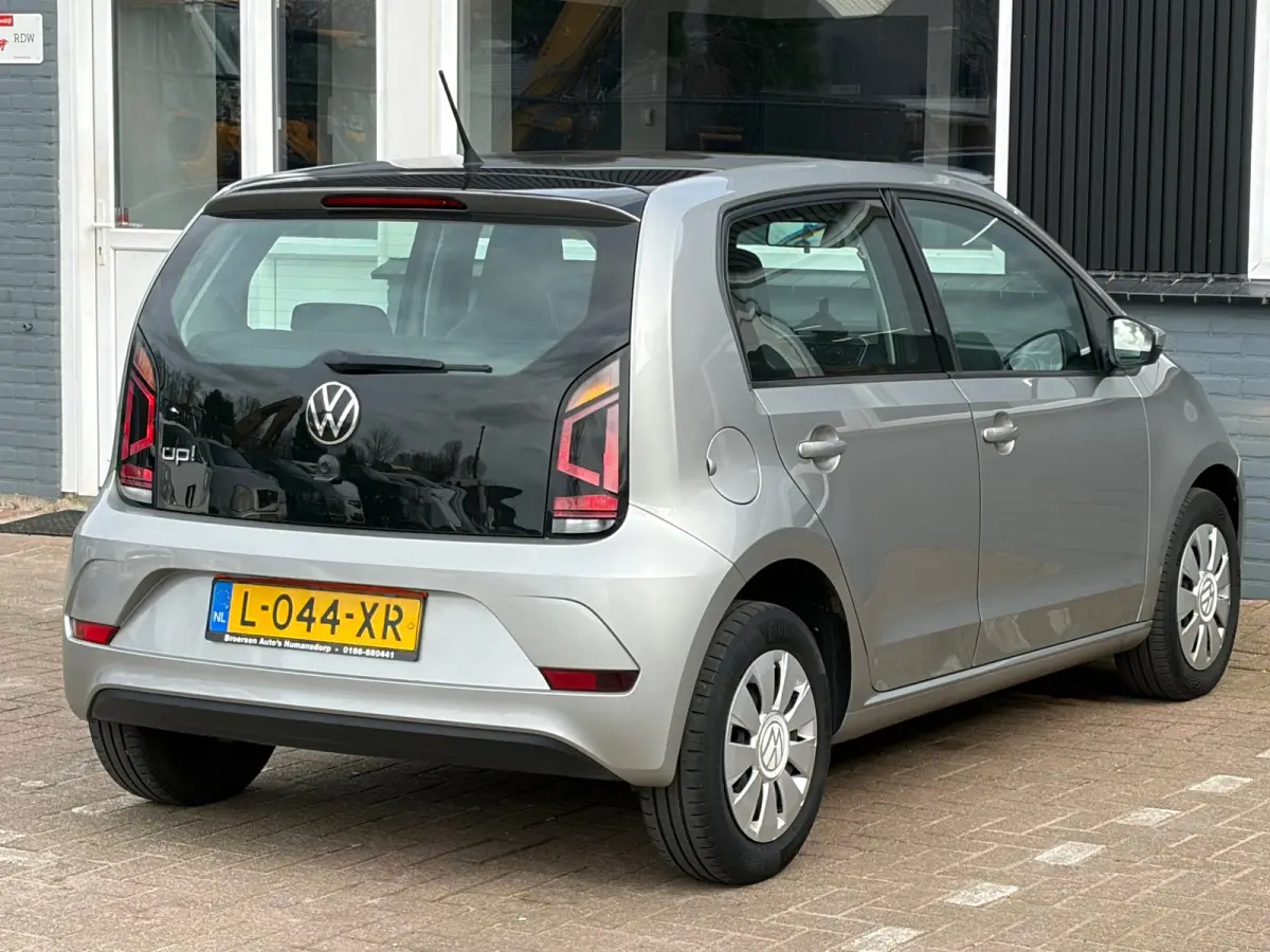 Up! 1.0 / Airco / Zwartdakje / 2021