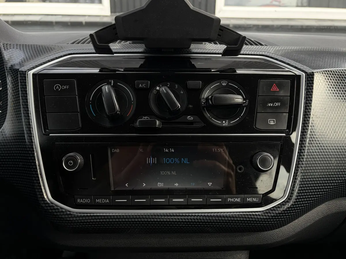 Up! 1.0 / Airco / Zwartdakje / 2021