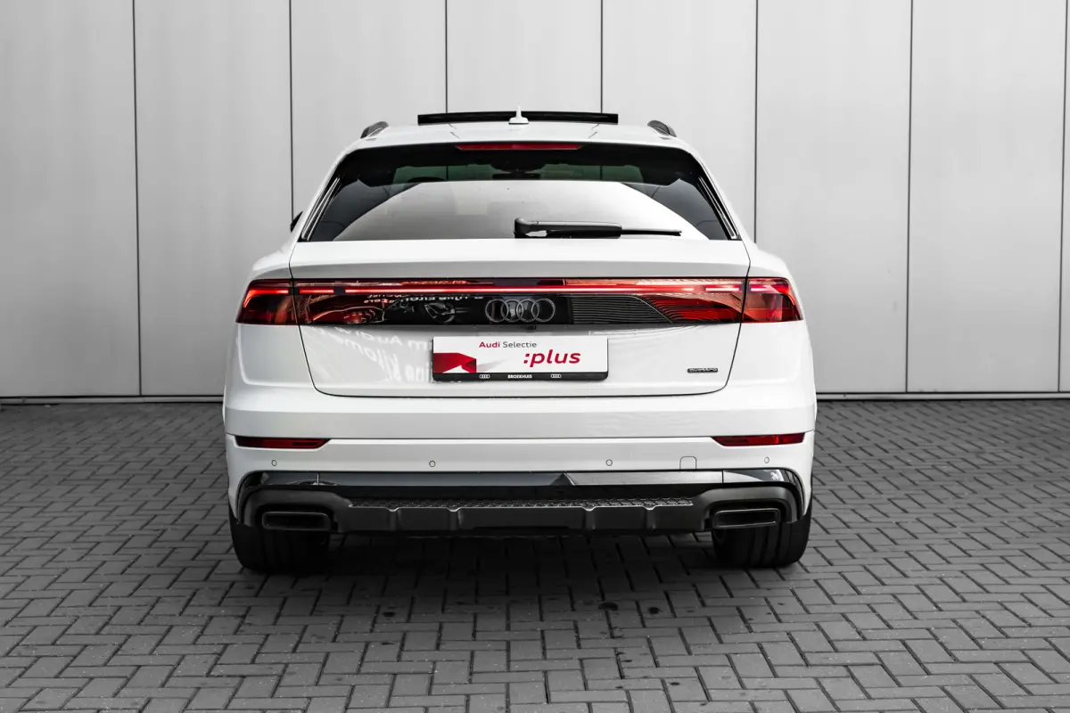 55 TFSI e quattro Pro Line S 394 PK | Trekhaak | B&O Advanced | Headup Display | Panoramadak | Elek. Verstelbare Voorstoelen | Stoelverwarming Voor + Achter