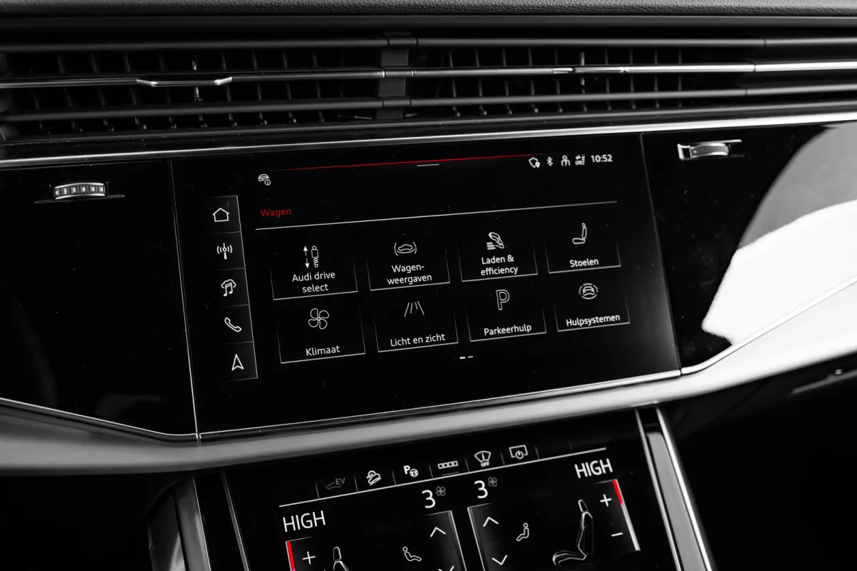 55 TFSI e quattro Pro Line S 394 PK | Trekhaak | B&O Advanced | Headup Display | Panoramadak | Elek. Verstelbare Voorstoelen | Stoelverwarming Voor + Achter