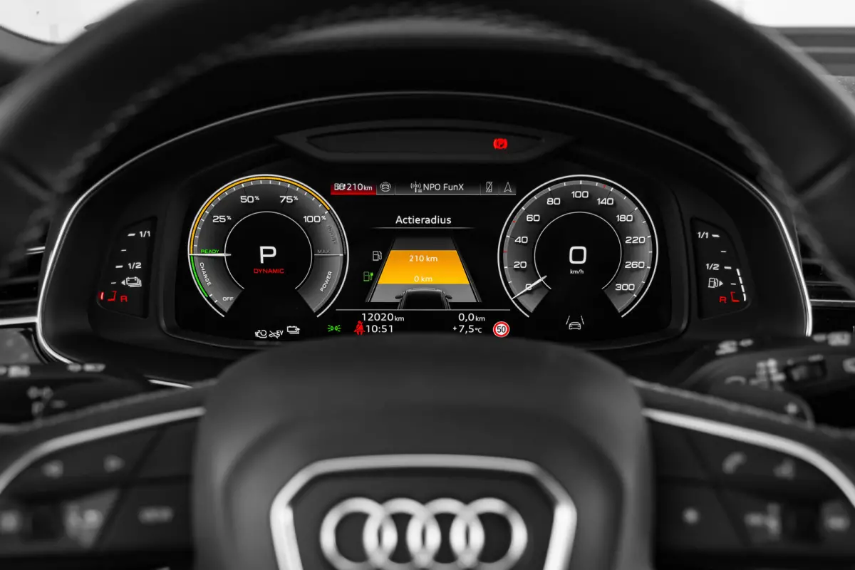 55 TFSI e quattro Pro Line S 394 PK | Trekhaak | B&O Advanced | Headup Display | Panoramadak | Elek. Verstelbare Voorstoelen | Stoelverwarming Voor + Achter