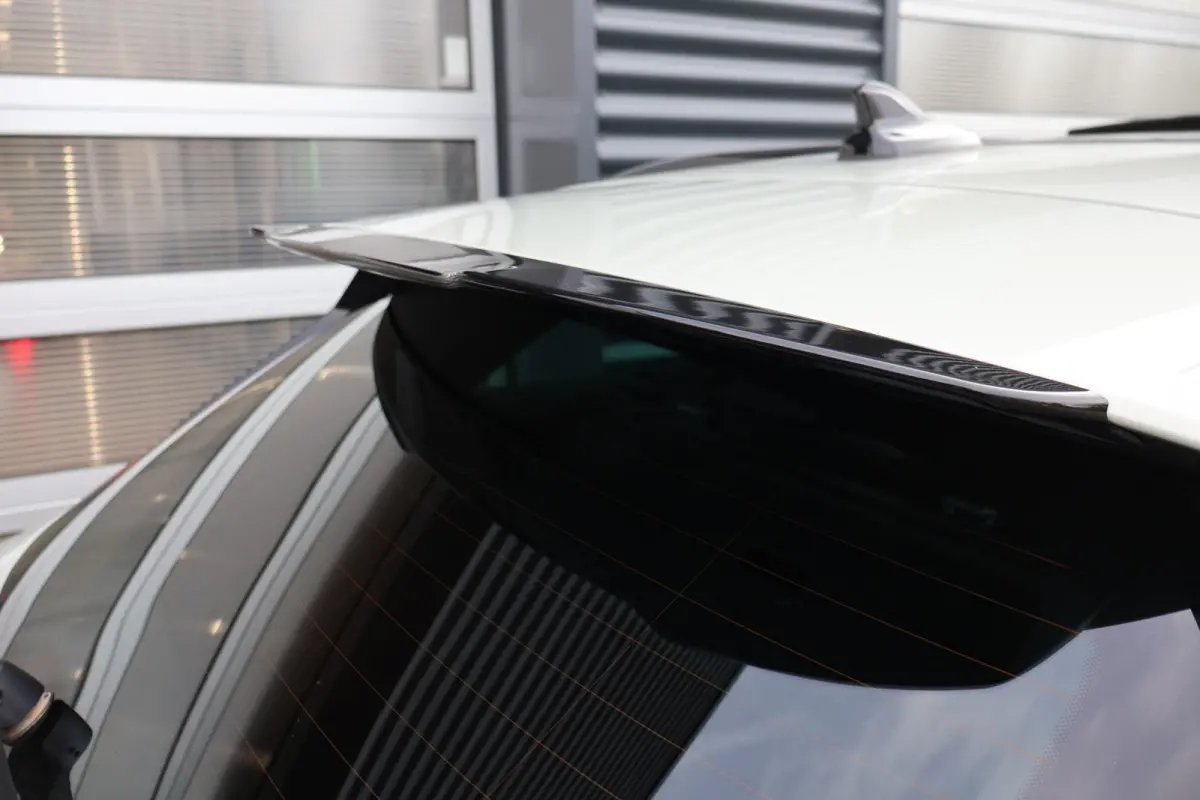 1.5 TSI e-Hybrid 204pk Business | SoH 100% | Panoramadak | Sennheiser | Stoel/ Stuurverwarming | Elektr. Bestuurderstoel | Elektr. Achterklep