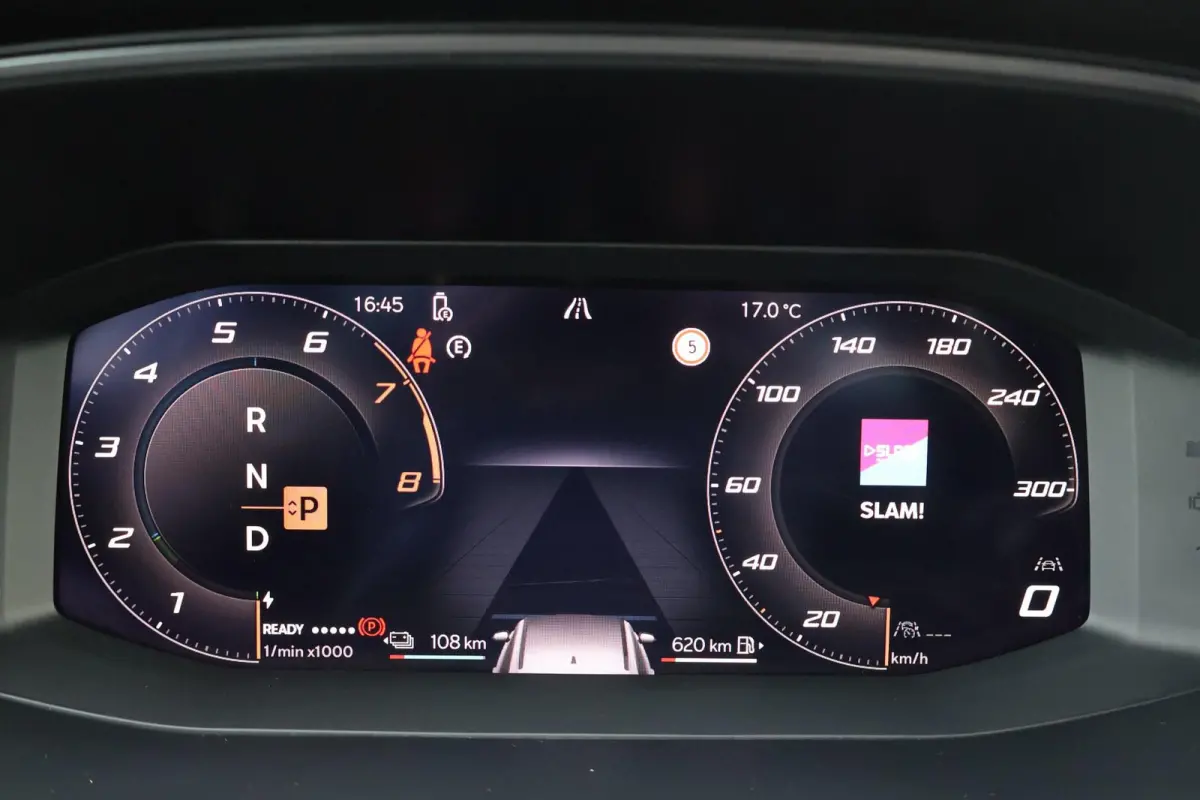 1.5 TSI e-Hybrid 204pk Business | SoH 100% | Panoramadak | Sennheiser | Stoel/ Stuurverwarming | Elektr. Bestuurderstoel | Elektr. Achterklep