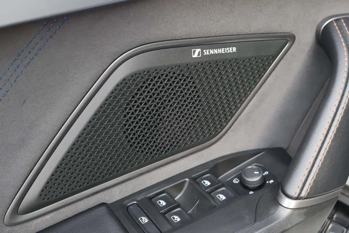 1.5 TSI e-Hybrid 204pk Business | SoH 100% | Panoramadak | Sennheiser | Stoel/ Stuurverwarming | Elektr. Bestuurderstoel | Elektr. Achterklep