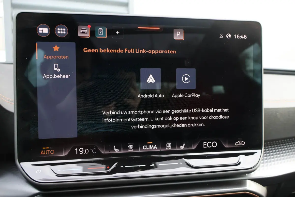 1.5 TSI e-Hybrid 204pk Business | SoH 100% | Panoramadak | Sennheiser | Stoel/ Stuurverwarming | Elektr. Bestuurderstoel | Elektr. Achterklep