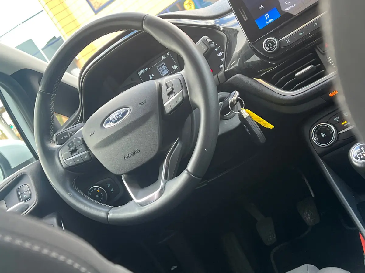 1.0 EcoBoost Titanium - Frozen White - Led/Carplay/LMV