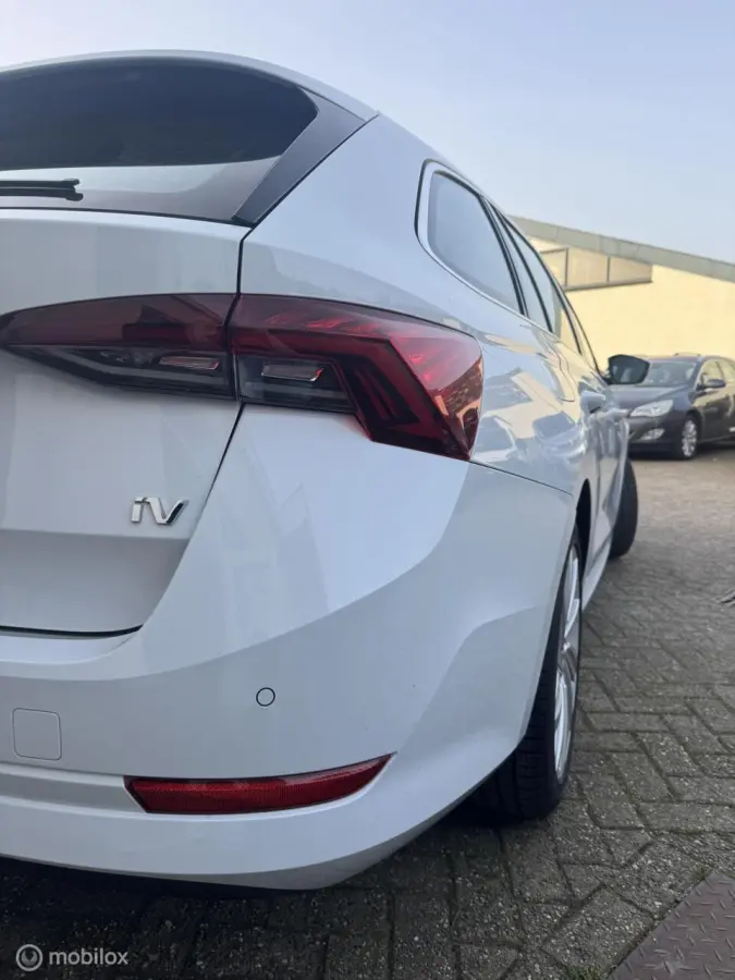 |automaat|Camera|Apple CarPlay|Keyless|