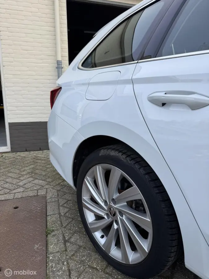 |automaat|Camera|Apple CarPlay|Keyless|