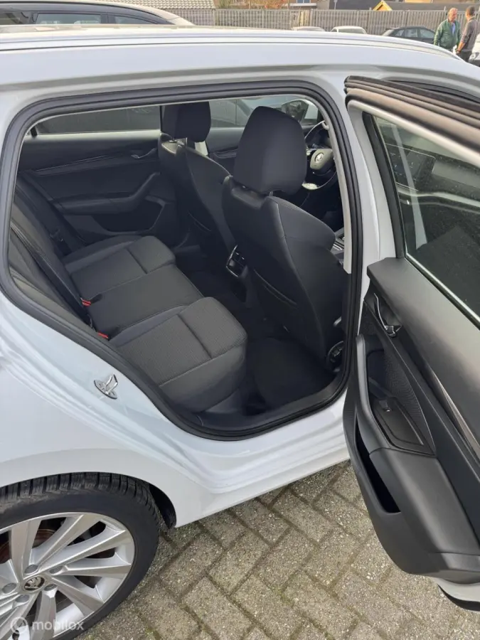 |automaat|Camera|Apple CarPlay|Keyless|