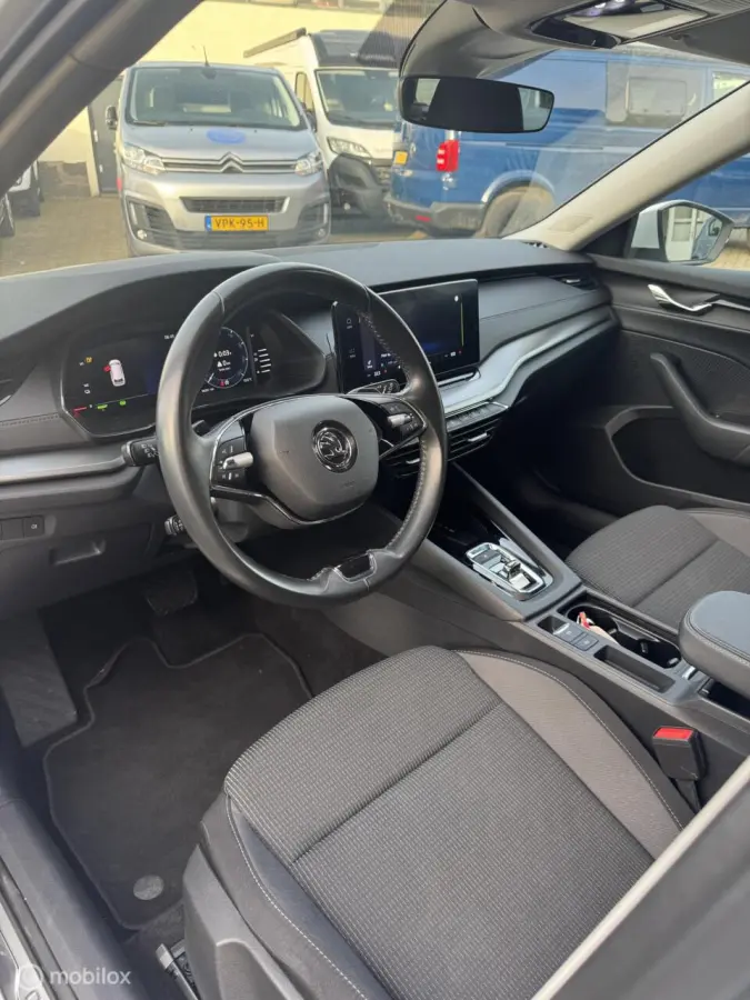 |automaat|Camera|Apple CarPlay|Keyless|