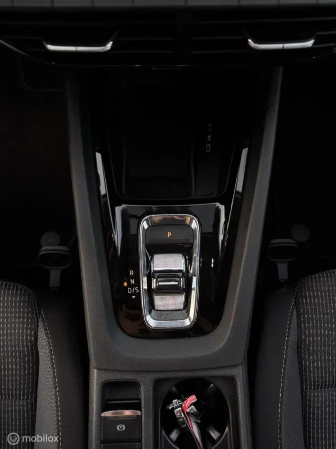 |automaat|Camera|Apple CarPlay|Keyless|