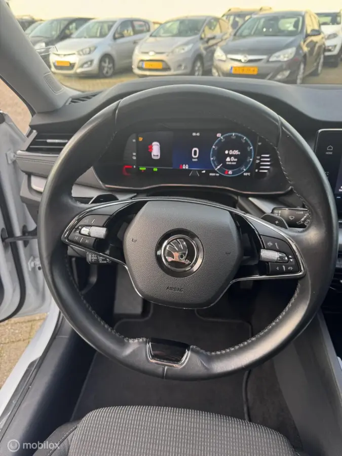 |automaat|Camera|Apple CarPlay|Keyless|