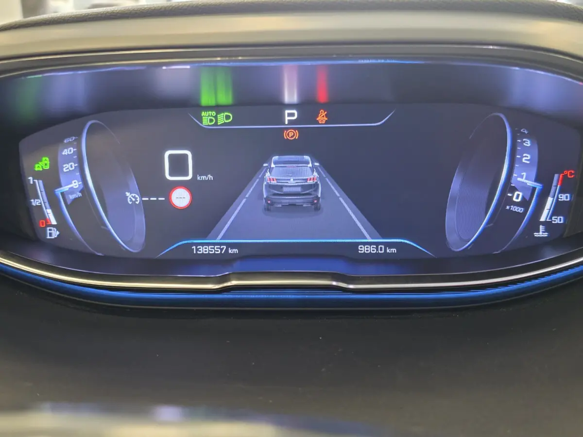 1.2 PureTech Crossway Automaat – LED – Alcantara/Leer – Navi –