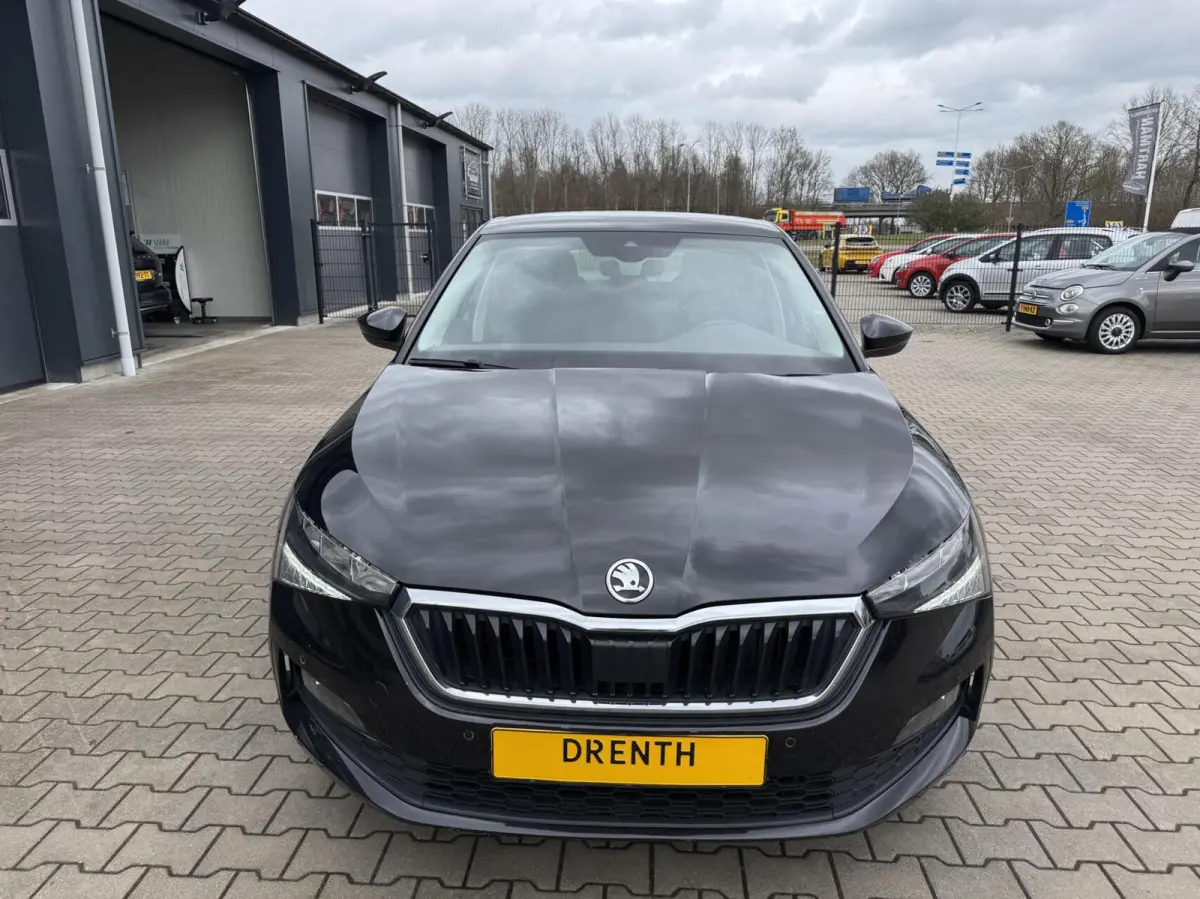 1.0 TSI Active 5 drs Apple carplay