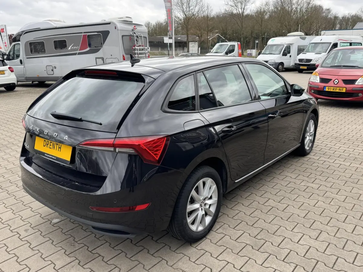1.0 TSI Active 5 drs Apple carplay