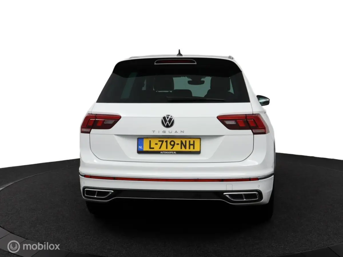 1.5 TSI R-Line 150 Pk DSG-7| Virtual | 20LMV | Exec.pakket | IQ Licht | DAB | Vol Opties | NL Auto |DEALER-STAAT