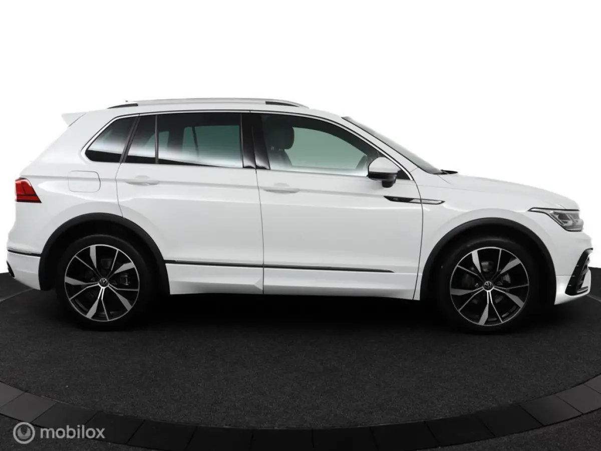 1.5 TSI R-Line 150 Pk DSG-7| Virtual | 20LMV | Exec.pakket | IQ Licht | DAB | Vol Opties | NL Auto |DEALER-STAAT
