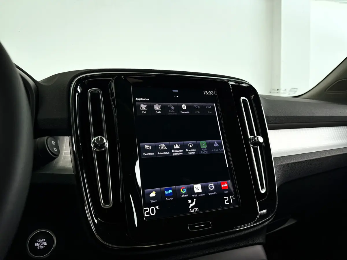 T2 Momentum Business | Parkeercamera | Cruise control | Navigatie