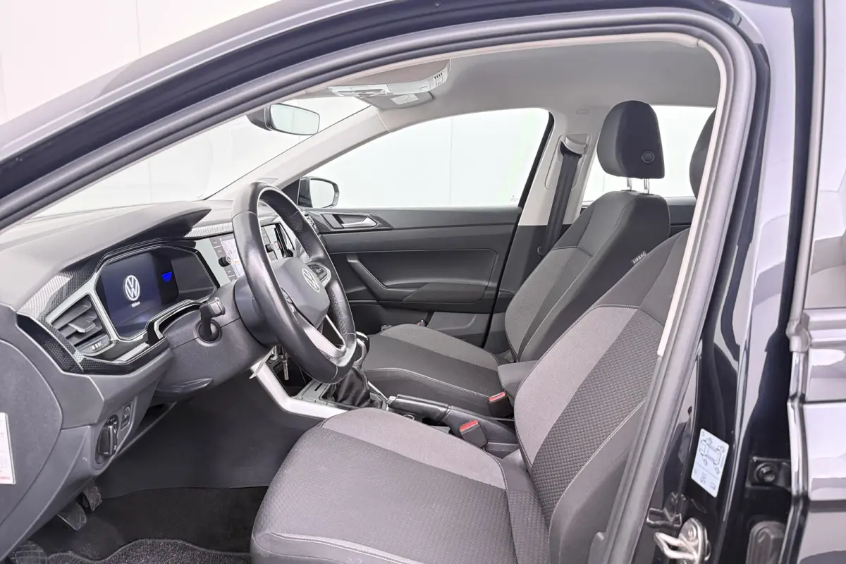 1.0 96 PK TSI Business Navi Carplay Adap.Cruise Park.Sens