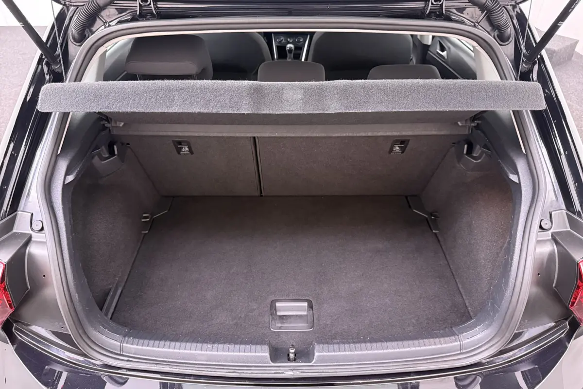 1.0 96 PK TSI Business Navi Carplay Adap.Cruise Park.Sens