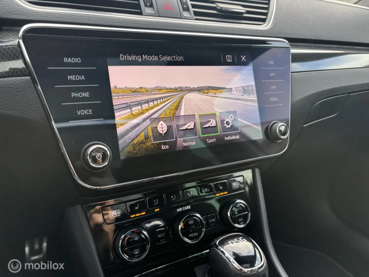 1.4 TSI ACT Sportline Business