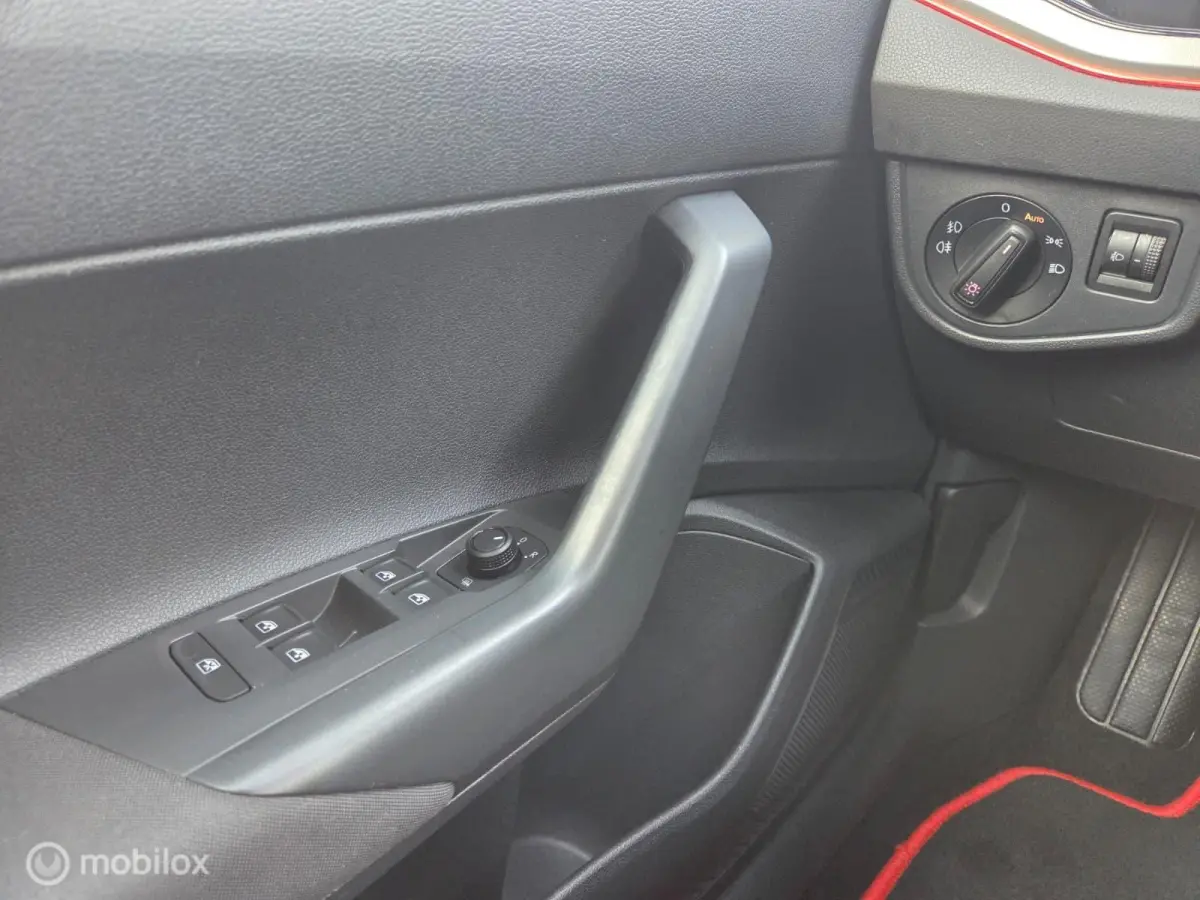 1.0 TSI, Full LED, Navi, Carplay, Camera,NAP